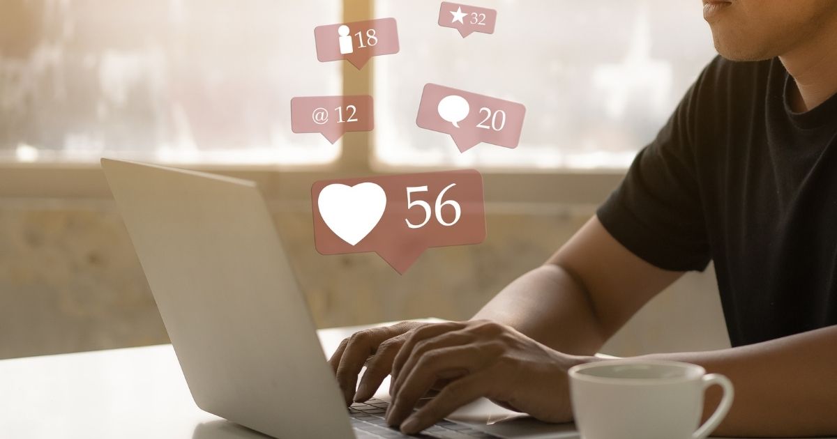 toutes les astuces pour comprendre l'algorithme des réseaux sociaux et gagner en visibilité en tant que praticien du bien-être