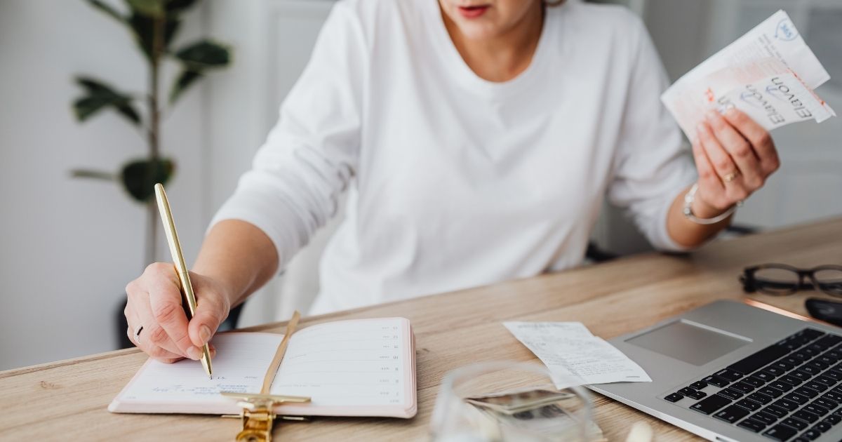 Peut-on vivre du métier de sophrologue ? Ce que les chiffres disent vraiment